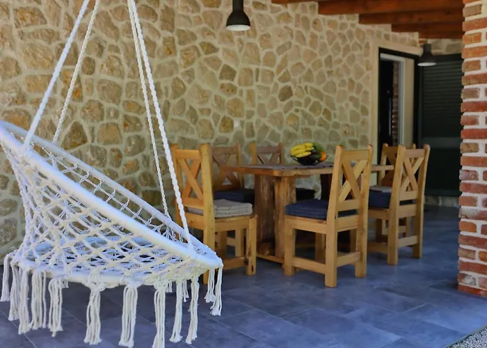 Stone Fantasy Дом отдыха Задар