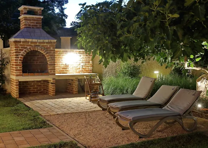 Stone Fantasy Ferienhaus Zadar